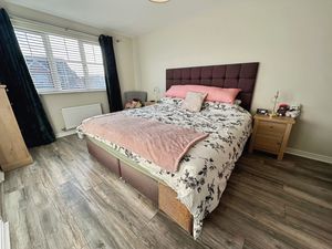 Photo 16- click for photo gallery